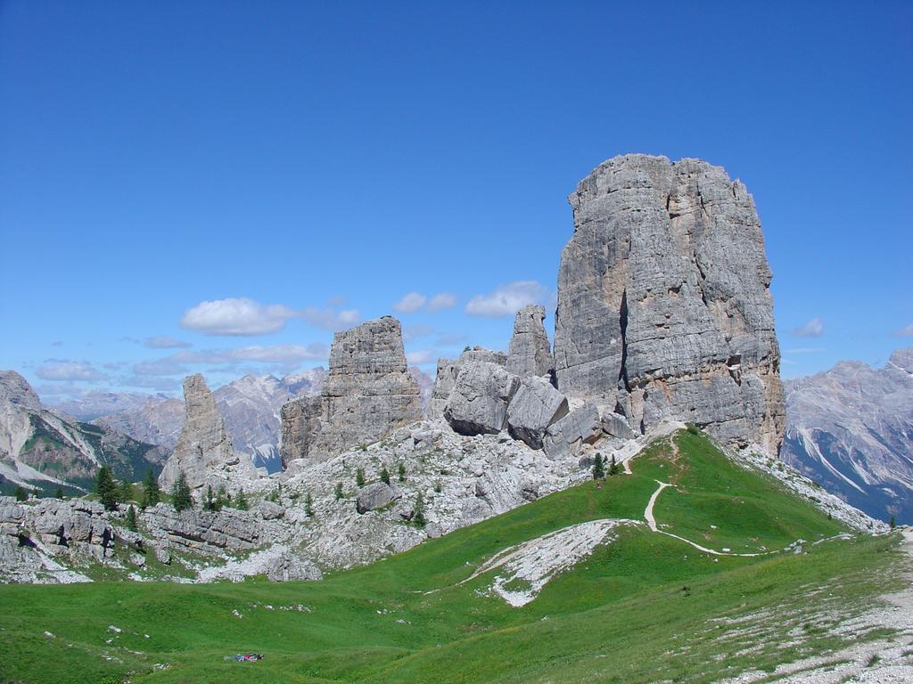 Daniela Apartment Cortina dʼAmpezzo Dış mekan fotoğraf